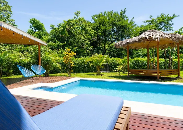 Casa Callie- 3 Bedroom House With Pool
