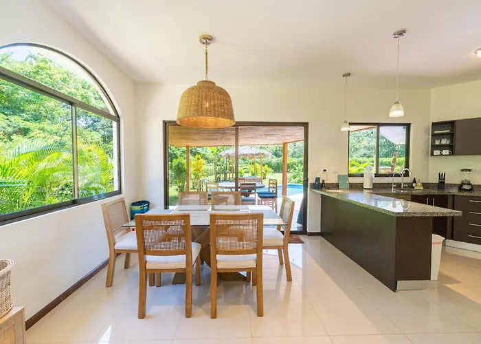 Casa Callie- 3 Bedroom House With Pool Сasa de vacaciones Tamarindo