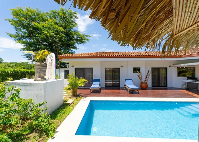 Casa Callie- 3 Bedroom House With Pool Сasa de vacaciones *